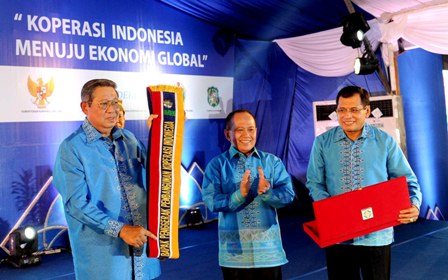 Presiden SBY Ditetapkan sebagai `Penggerak Pembangunan Koperasi`